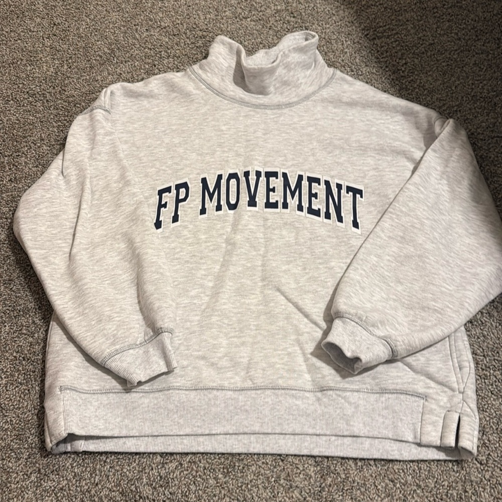 Free People mock neck sweatshirt size XS